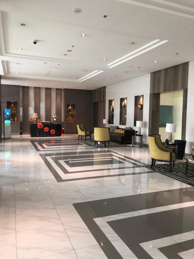 Robles' Unit At 81 Newport Boulevard Manilla Buitenkant foto