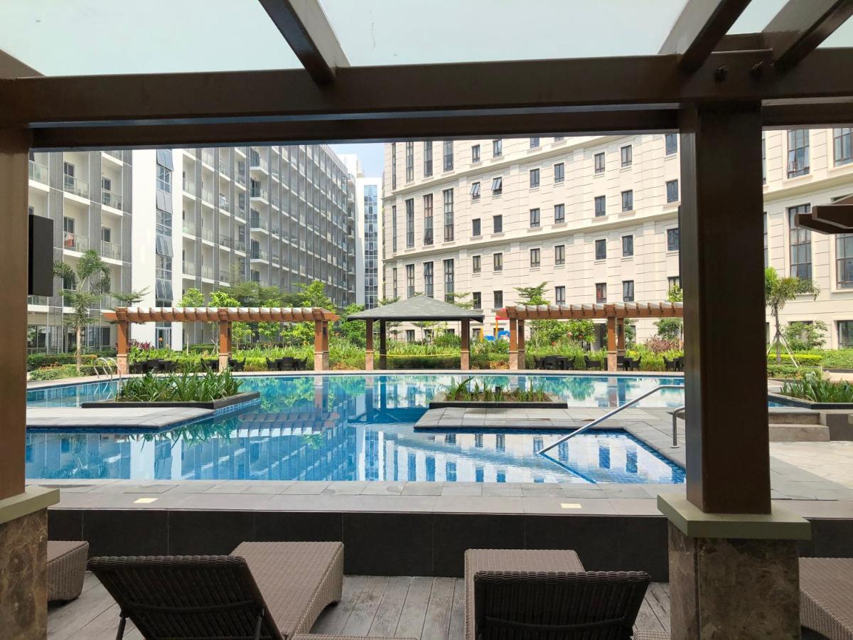 Robles' Unit At 81 Newport Boulevard Manilla Buitenkant foto